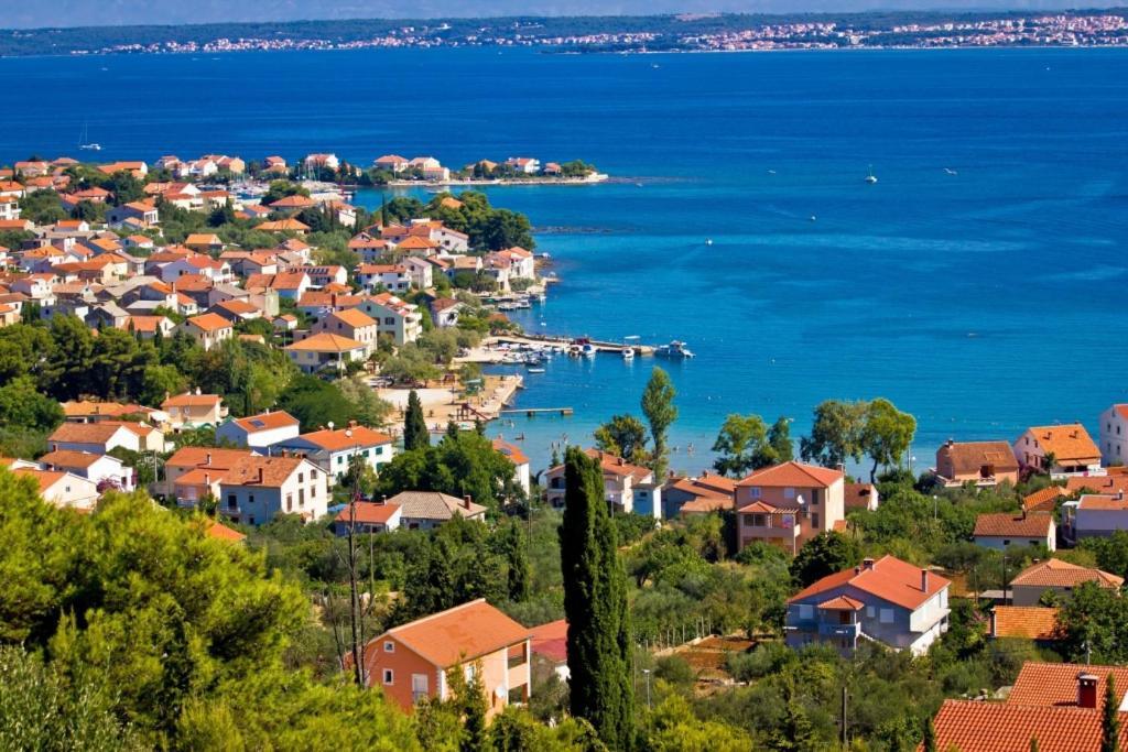 Apartment In With Sea View, Balcony, Air Conditioning, Wi-fi *
